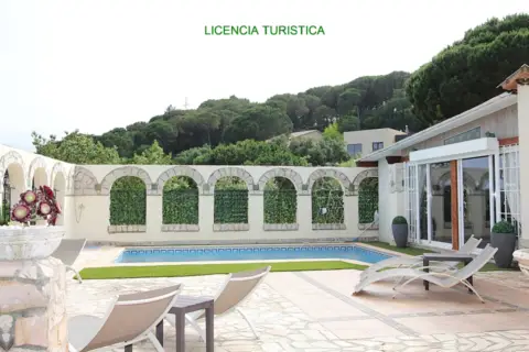 Casa en Avinguda de la Florada, 46