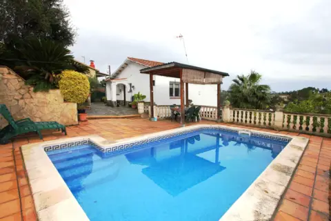Casa en Carrer de la Cerdanya, 39