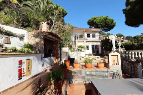 Casa en Avinguda del Pla de Rosell