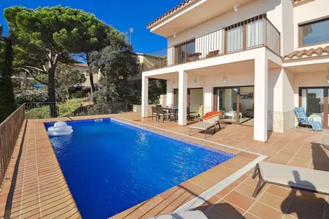 Chalet unifamiliar en Carrer de les Alzines, 8