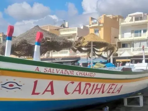 Local comercial en La Carihuela