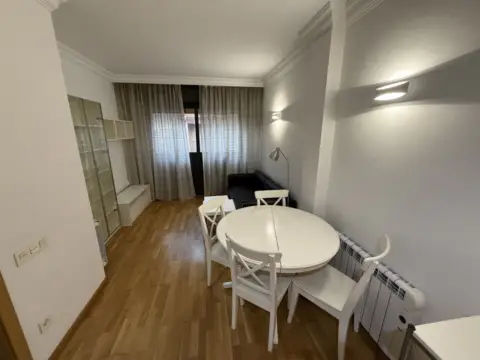 Piso en calle Emperatriu Eugenia