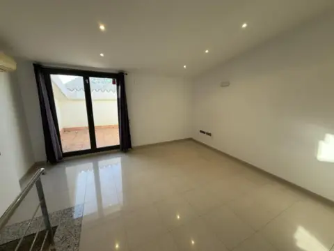 Dúplex en Carretera de Montcada, 142