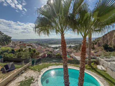 Casa en Abrera