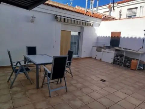 Casa en Domeño