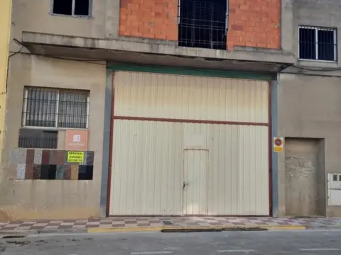 Nave comercial en Almussafes