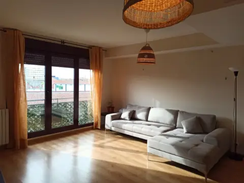 Dúplex en calle Agustina de Aragon