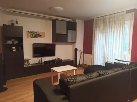 Casa adosada en calle de Moncayo