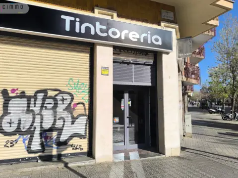 Local comercial en Carrer de Juan de Garay
