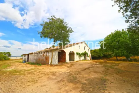 Finca rústica en calle Veïnat de Vallcanera