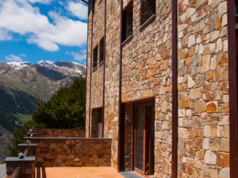 3-bedroom house for sale in Meritxell, Canillo · 7 of 60