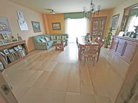 Casa adosada en Carrer de Farraginals