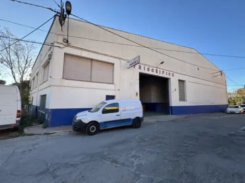 Nave comercial en Carrer del Comerç