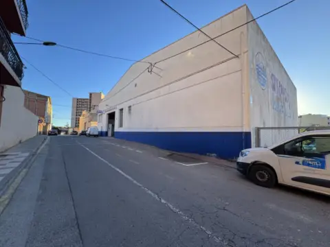 Nave comercial en Carrer del Comerç