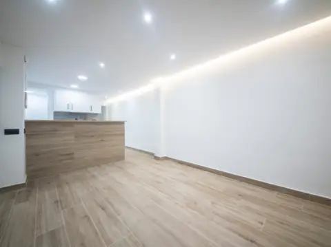 Piso en Carrer de la Indústria