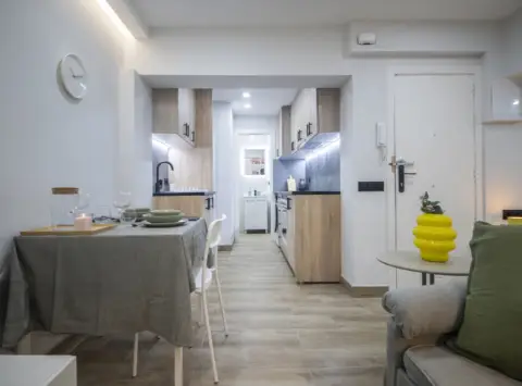 Piso en El Camp D´En Grassot-Gràcia Nova