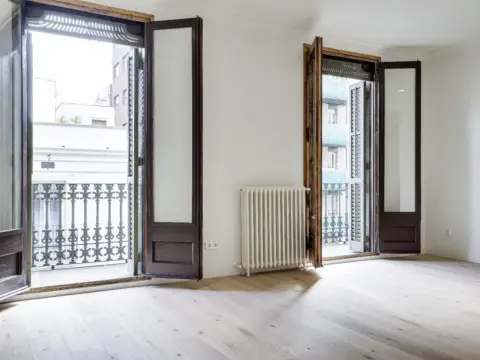 Apartamento en calle Pastora Imperio, 5