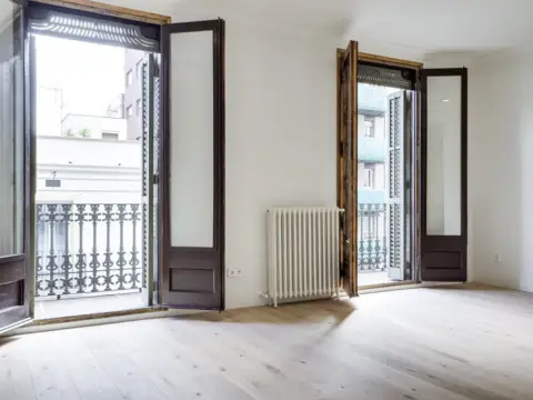 Apartamento en calle Pastora Imperio, 5