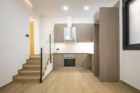 Dúplex en Carrer de Santa Rosalia