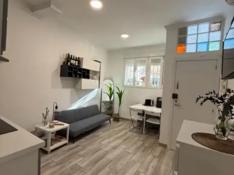 Estudio en Carrer de l'Abat Odó