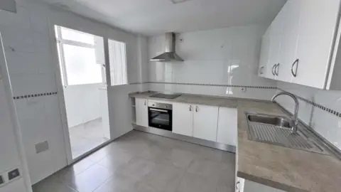 Piso en Paseo Marítimo Oeste-Pacífico