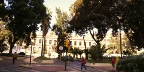 Local comercial en Sector Hospital CIVIL