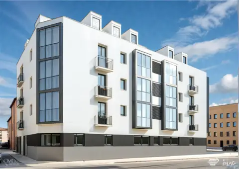 Piso en calle Serranillos