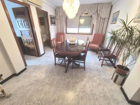 Piso en Grup de la Verge de la Salut