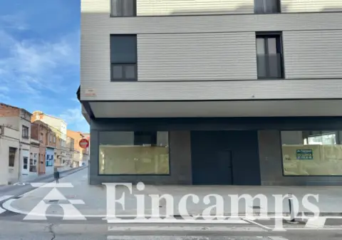 Local comercial en Carrer de Francesc Layret
