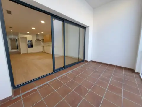 Piso en Carrer de les Tres Creus