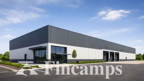 Nave industrial en Carrer del Mestral, 1