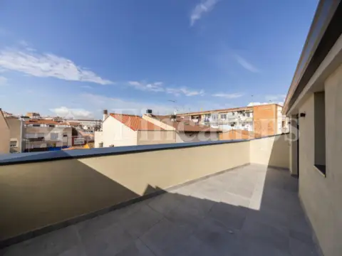 Dúplex en Carrer de Dinarès