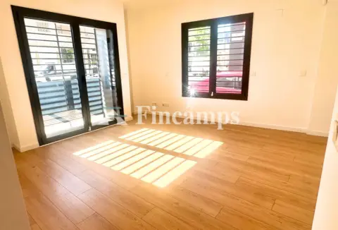 Piso en Ronda del Ponent, 72