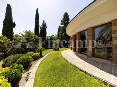 Casa en Carrer de Sardanista Serra