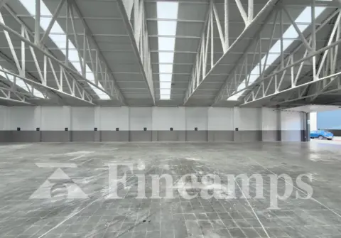 Nave industrial en calle Bernat Metge