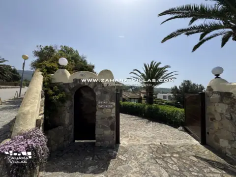 Chalet en calle Cabo de Plata