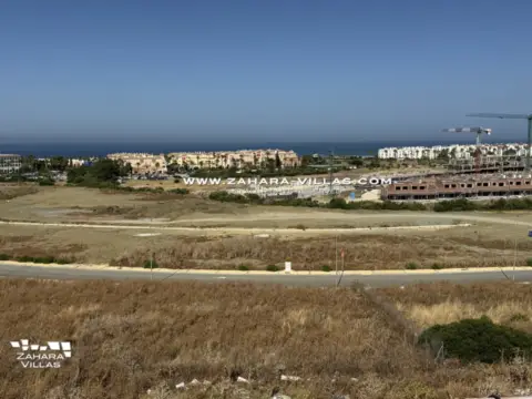 Terreno en calle Cabo de Plata