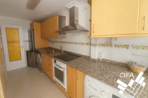 Piso en Carrer Coloni Europa