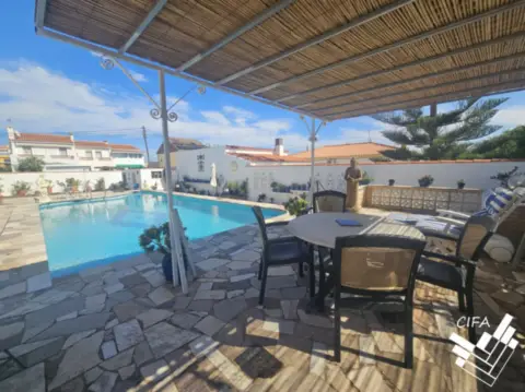 Chalet en calle Isla Grossa