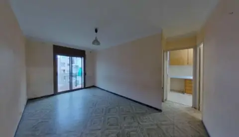 Flat in Carrer del Bomber Madern i Clariana, 13