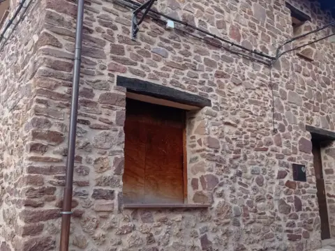 Casa unifamiliar en calle del Adrero