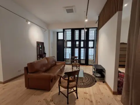 Piso en calle de Oviedo