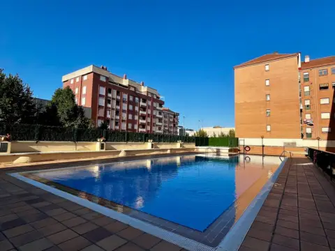 Piso en calle de los Pedregales