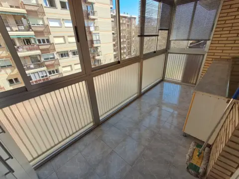 Piso en calle del Político Marqués de la Ensenada