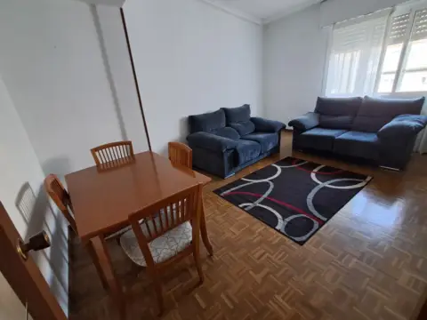 Piso en calle del Político Marqués de la Ensenada