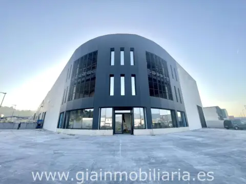 Nave industrial en calle As Gandaras, nº 5