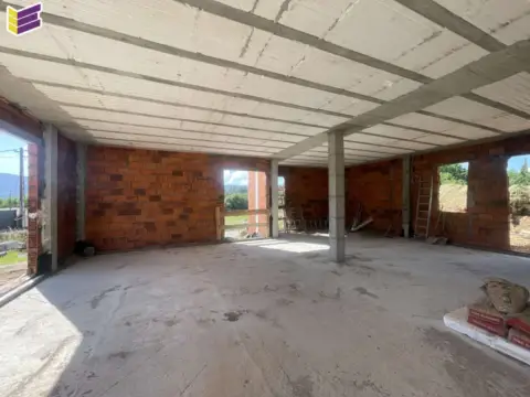 Chalet unifamiliar en Venta en Atios