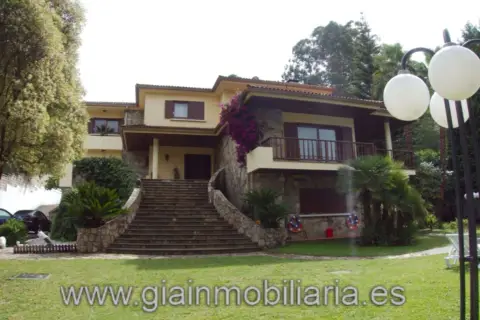 Casa en Carretera de Couso, 1