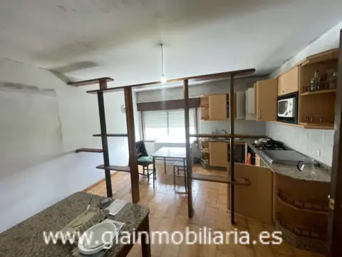 Casa en Carretera Atios La Guía, 1