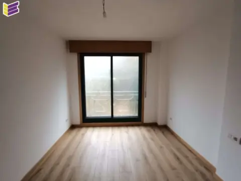 Piso en calle Enrique Beotas, 34